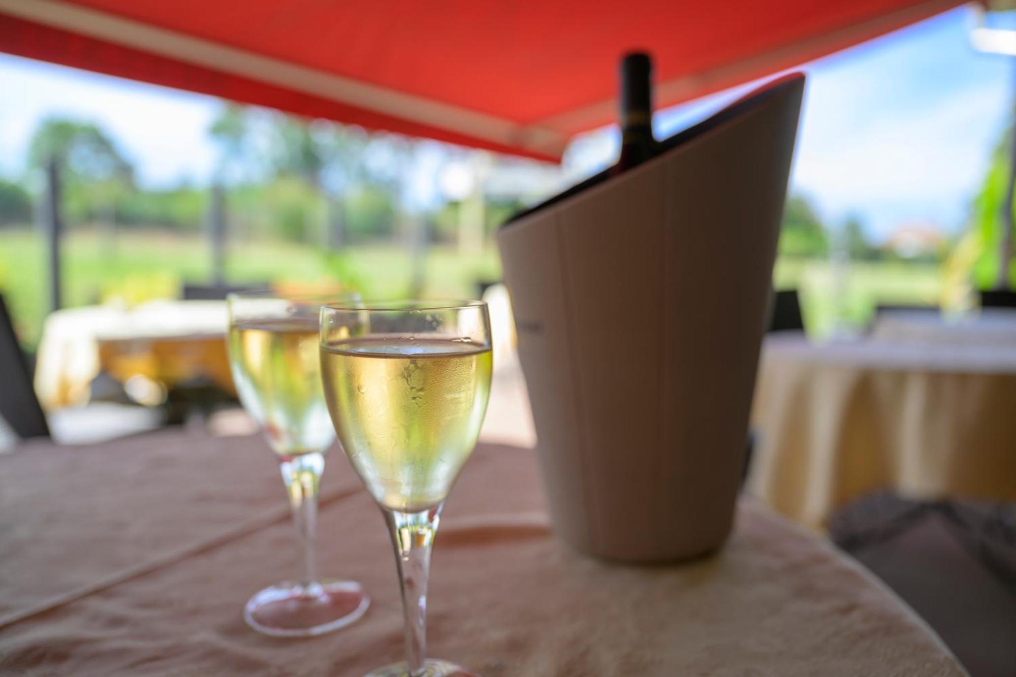 Hotel Restaurant Au Relais D'Alsace Rouffach Eksteriør bilde